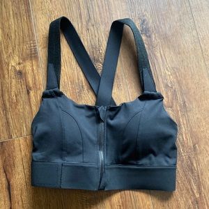 NWOT Multi Adjustable Sport Bra